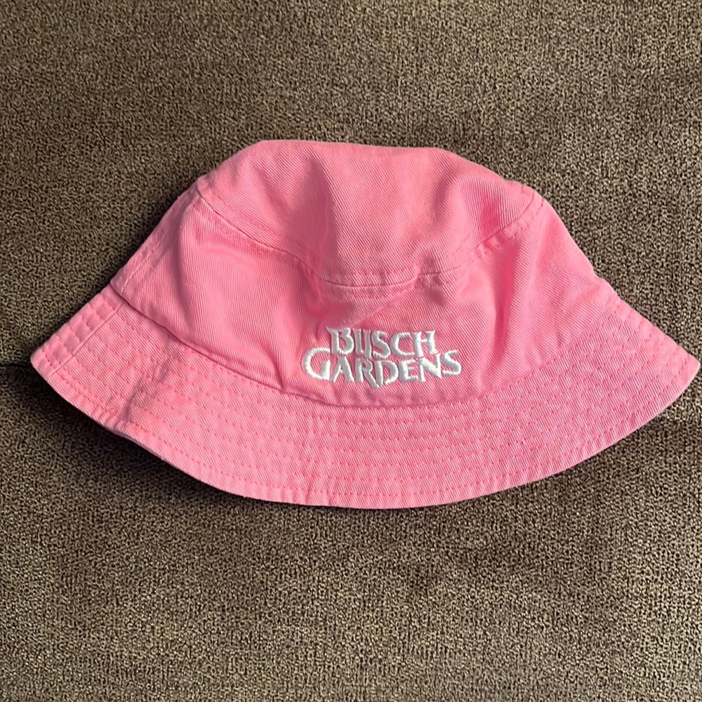 🔥Baby Busch Gardens Bucket Hat🔥
